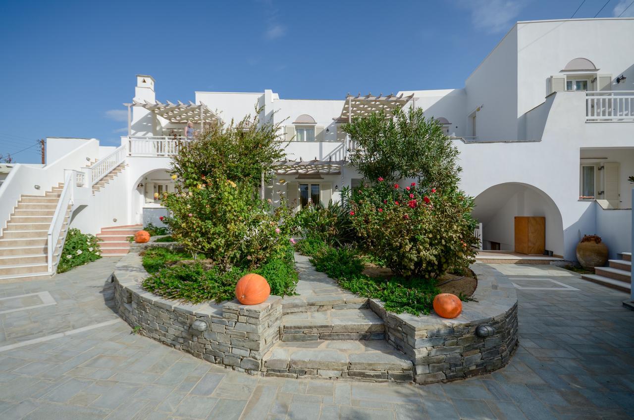 Birikos Hotel & Suites Agios Prokopios  Ngoại thất bức ảnh